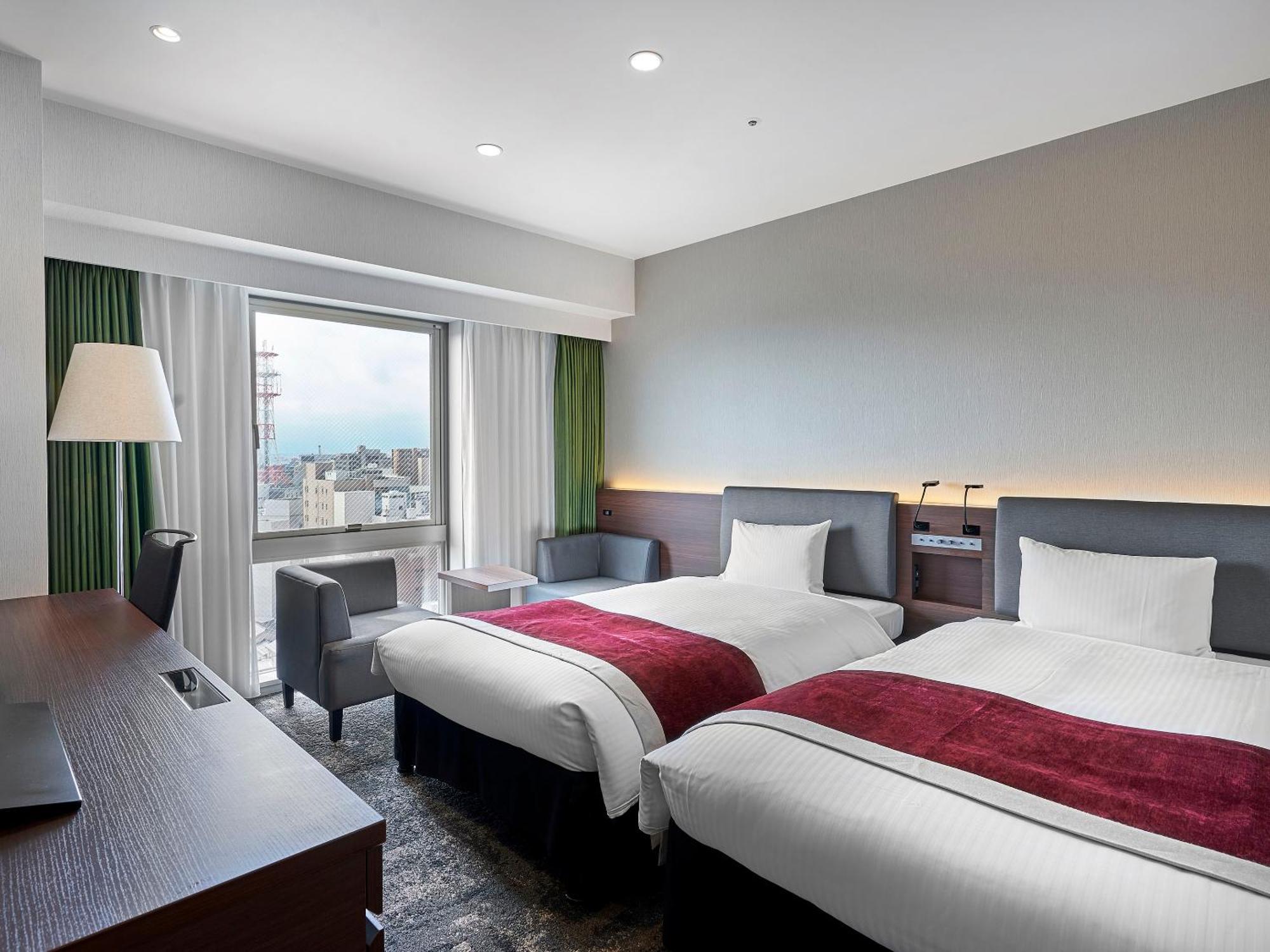 Daiwa Roynet Hotel Toyama-Ekimae Eksteriør bilde