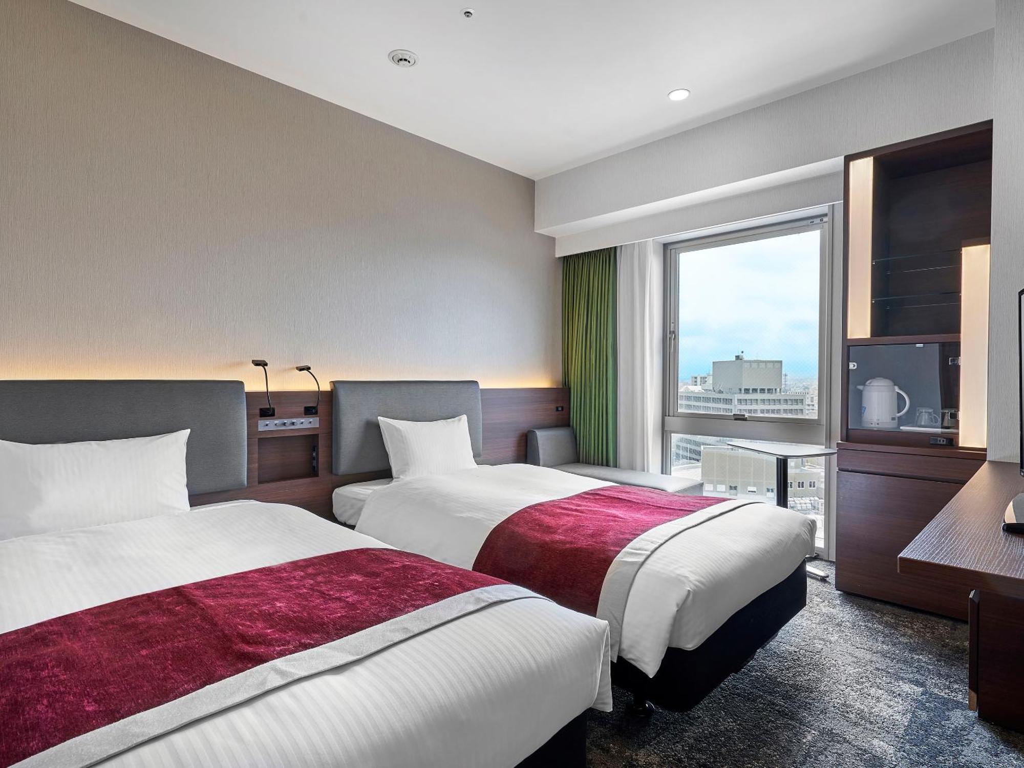 Daiwa Roynet Hotel Toyama-Ekimae Eksteriør bilde