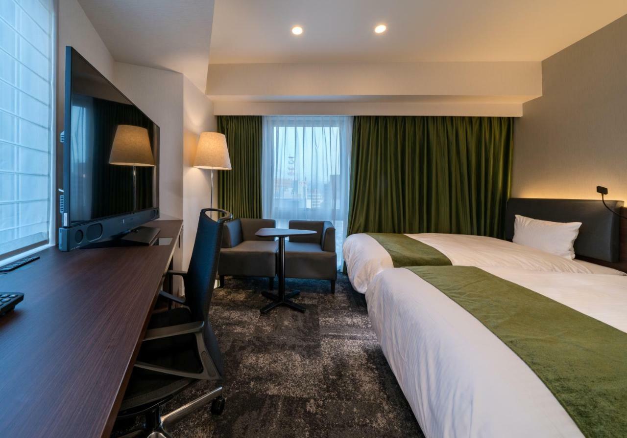 Daiwa Roynet Hotel Toyama-Ekimae Eksteriør bilde
